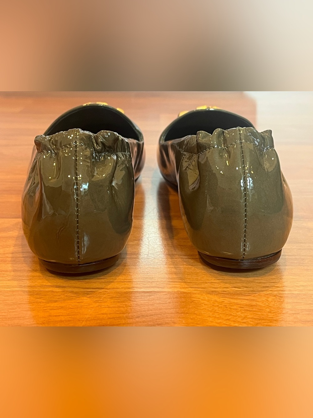 Tory Burch Eleonor Moss Spongy Patent Leather Loafer - size 8M - NWOB - Picture 10 of 12
